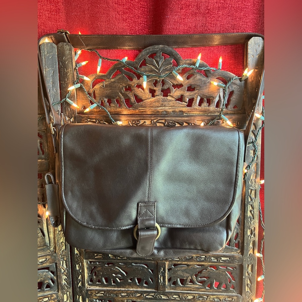Classic Brown Leather Large Satchel Shoulder Bag